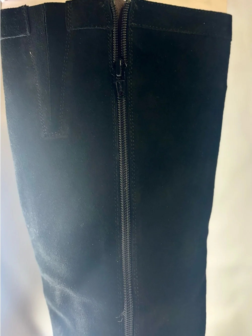 White Mountain Altitude Women’s Suede Tall Shaft Boots size 7.5